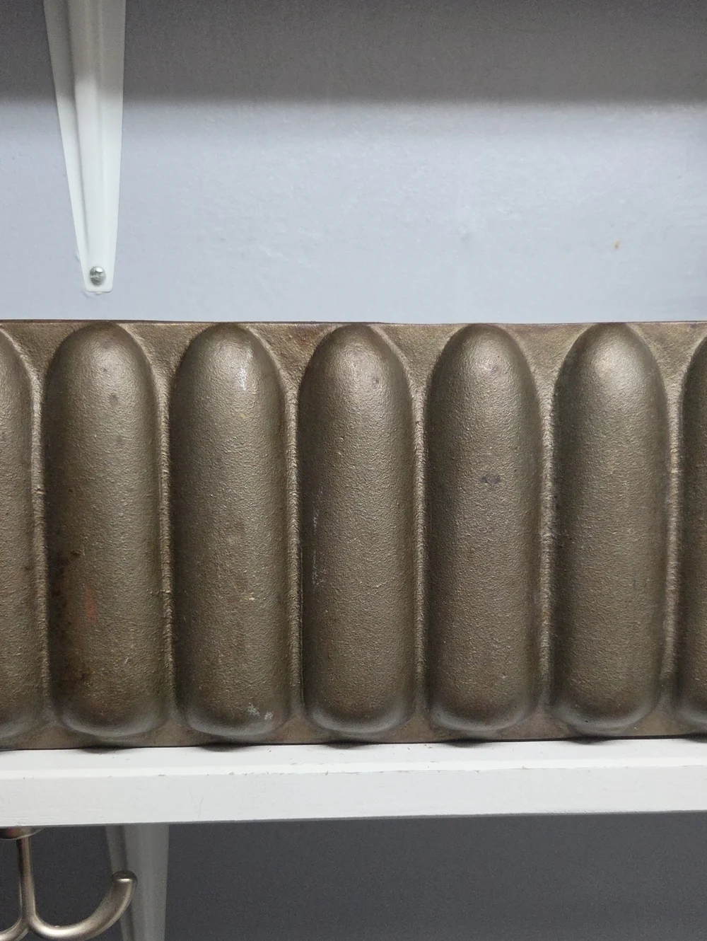 Vintage Cast Iron Cornbread Stick Pan - 9 Cavity